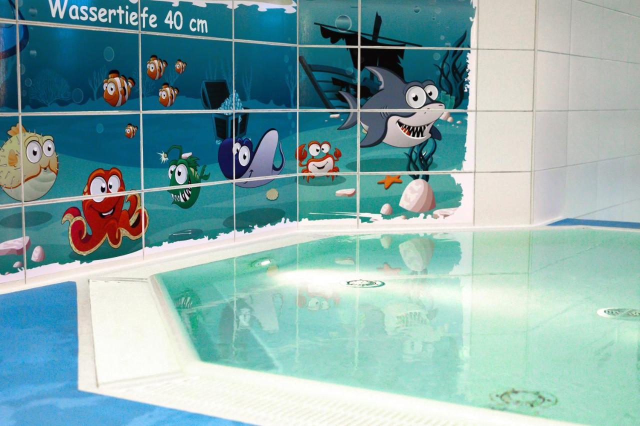 Familien Wellness Hotel Seeklause Mit Grossem Abenteuerspielplatz "Piraten-Insel-Usedom" Kinder Immer All-Inklusive & Getraenke Ganztags Inklusive Trassenheide Eksteriør bilde